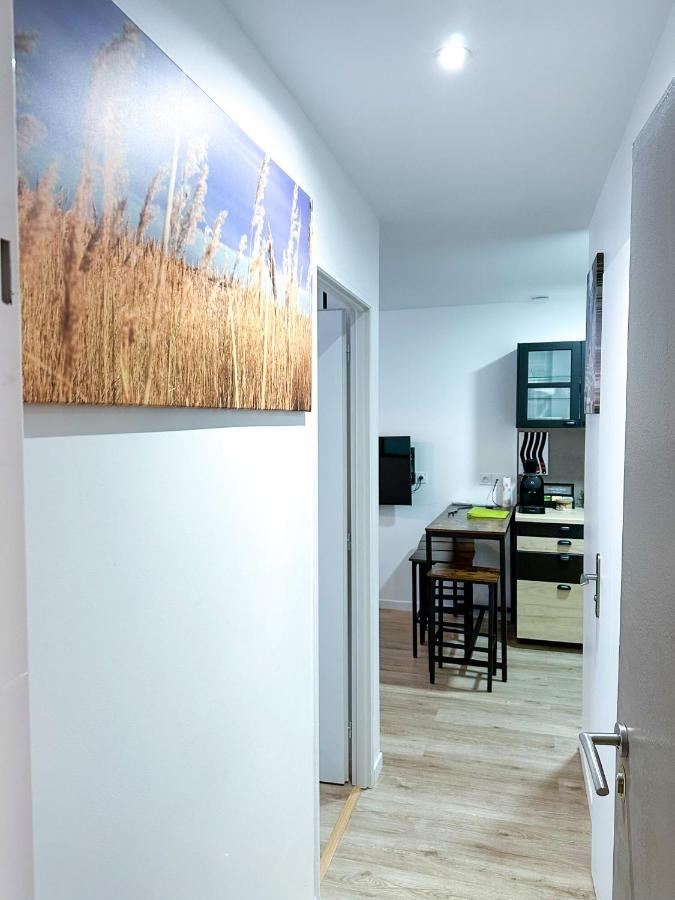 Appartements Calmes - Standing - Hypercentre - Clim - Wifi - Netflix Montpellier Exterior photo