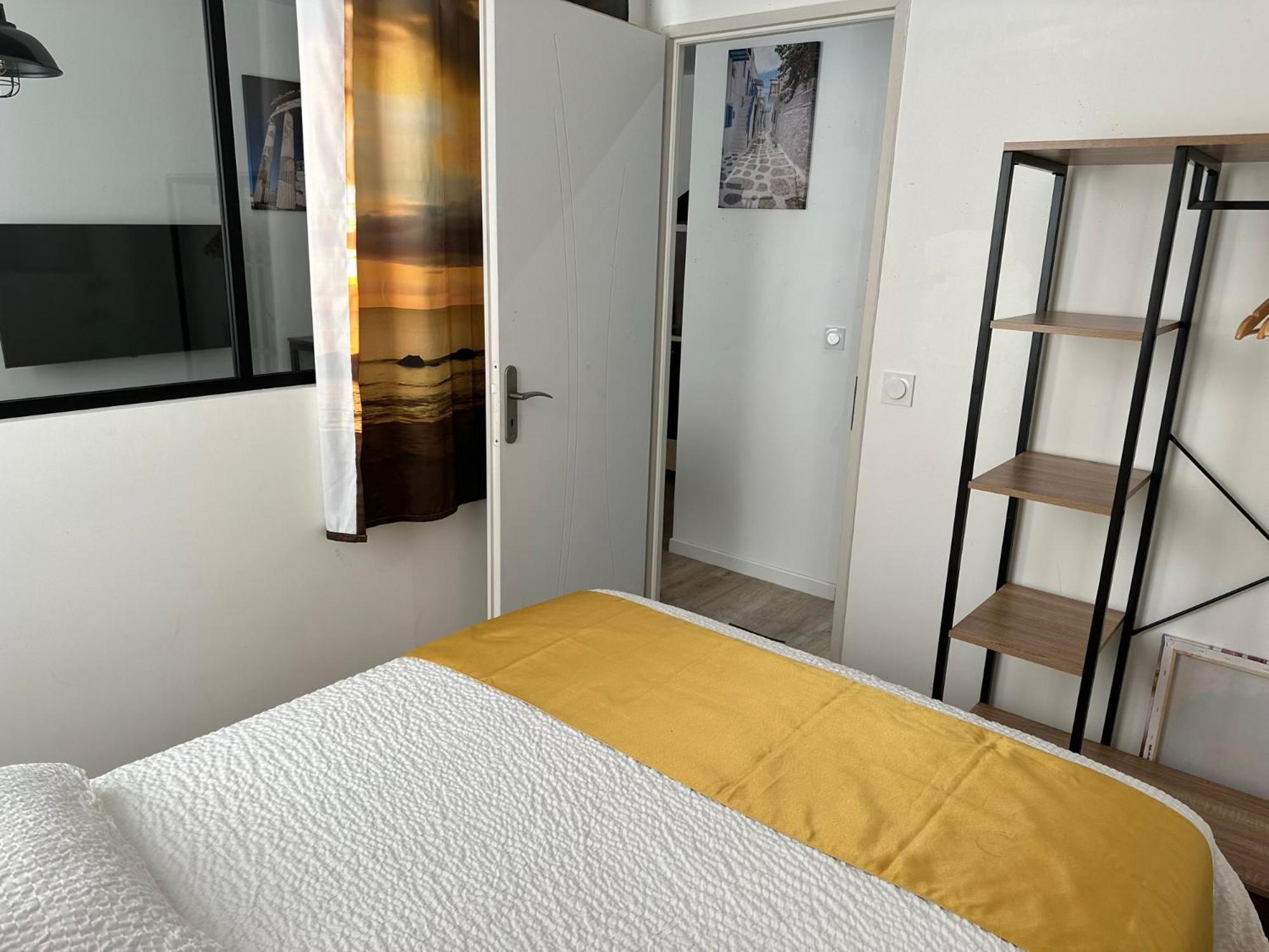 Appartements Calmes - Standing - Hypercentre - Clim - Wifi - Netflix Montpellier Exterior photo
